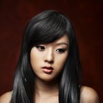 [레이싱걸] 황미희의 <b>도발</b>적인 레드 이미지