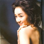 여신 포스를 날려주는 <b>드레</b> 수애! 녹아 내리게 만드네