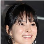 <b>황진</b>이 시사회에서 하얀 미니원피스 입은 송혜교