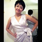 머리 자른 문근영, 송혜교에 <b>이어</b> 화장품 모델되다