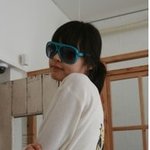 <b>이연희</b> 얼굴 잡아먹는 선글라스 끼고