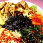 새콤달콤한 비빔만두 만들기~!