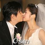 탤런트 장신영 결혼 5개월만에 득남