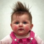 베컴 머리 아기 여권 사진.. 안돼! 뽀샵 시켜 버린 영국ㅎㅎ;;