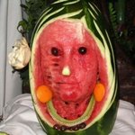 <b>수박</b>으로 만든 예술품 작품명 여인네