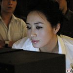 광고현장에서 김혜수, <b>지적</b>인 매력이..