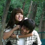 <b>오만석</b>에게 업힌 윤은혜