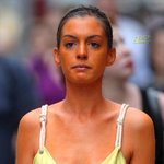 피부가 온통 <b>오렌지색</b>으로 변한 앤 헤더웨이!!