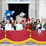 <b>mtv</b> "가장 영향력있는 팝 스타 25인" + 엽기 합성