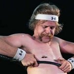 테니스 <b>라켓</b> 사이로 몸 통과하기