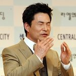 19살 연하와 결혼하는 이한위, 오늘 결혼식 기자회견 사진들!