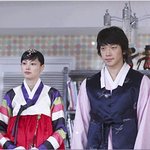 <b>한복</b>입은 비 이나영 직찍