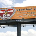 “<b>여보</b>, 용서해줘~ 다신 안 그럴께"