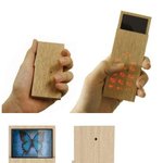 친환경 핸드폰? 나무 핸드폰!