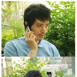 이동욱 셀카찍는 모습, <b>날렵</b>한 콧날,종이도 베겠어!