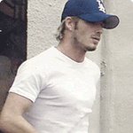 베컴과 닮았다는 이유로 떼돈 버는 남자들