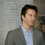 키아누 리브스 방한 후 공식 기자회견에서 <b>말끔</b>해진 모습