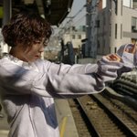 최강희, <b>뽀</b><b>글</b>머리 하고 일본에서 e.t와 교신중??