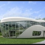 변기 모양으로 생긴 집