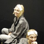백스테이지의 모델들, 어쩐지 <b>친근</b>해~