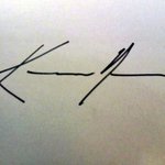 내한한 키아누 리브스의 <b>사인</b>! <b>사인</b>하기 귀찮았어??;;