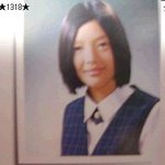 잘 <b>안</b>퍼진 엄헌경 중학교 졸업<b>사진</b>