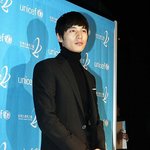 원빈, 유니세프 <b>후원</b>의 밤 행사에서~점점 어려지는 외모!