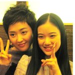 아오이<b>유우</b>랑 사진 찍은 숏커트의 김민정~