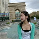 요즘 안보이는 <b>홍수현</b> 최근 모습~등이랑 구분이 안되는 한곳!