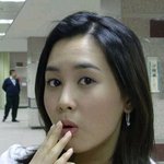 이다해 노브라 의상...아찔한데