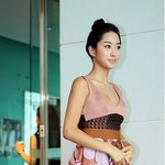 <b>제작</b>발표회에서 사과머리하고 나온 전혜빈, 더 예뻐졌어