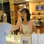 얼짱 기상캐스터 <b>배수연</b> 압구정 갤러리아 셀~