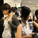 백화점 <b>세일</b>코너에서 쇼핑하는 김혜수 직찍