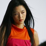 <b>전지현</b> 박한별처럼 나온 사진
