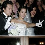 김희선 결혼<b>당일</b>날 사진 추가 공개