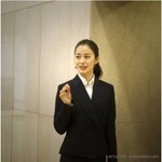 검은정장의 김태희, 건물<b>로비</b>에서 목격!!파파라치사진~