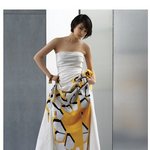 신민아 vs 성유리 같은 옷 입고! 몸매 <b>짱</b>은 누굴까나?