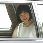 결혼식올린 일본공주 기자가 안티??