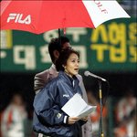박지윤아나, <b>두산</b> 홈경기 개막전 사회!