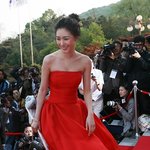 소녀같던 그녀들! <b>백상</b>시상식에서 가슴라인 뽐내다!!!