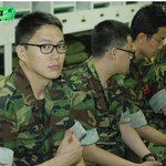 군대에서 적응 중인 성시경, 포스는 <b>말년</b>병장 ㅋㅋ