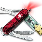 usb가 달린 스위스 knife