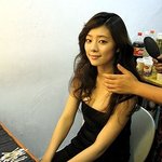 화장품 광고 찍은 <b>홍수아</b> 너무 예뻐보인다