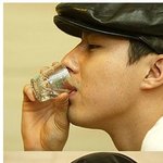 술 마시는 조인성! 표정 왜 이리 <b>상큼</b>해?