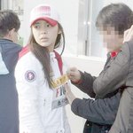 박시연 가슴 만지는 남자?? 좋았을까??