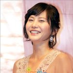 레이스 원피스로 섹시함 <b>강조</b>한 추상미