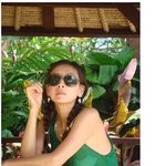 최근 <b>발리</b>간 황신혜 얼룩말 팬츠로 몸매과시!!!