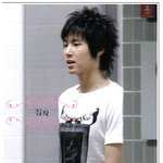 유노윤호 화장실에서 나오다 딱 찍혔음!