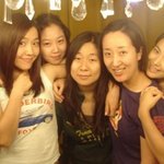 송혜교... 친한 연예인 <b>칭구들</b>과 함께한 직찍!!