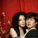 김희애'내남자내여자'스틸컷 팔에 붙은건 <b>투명</b> 테이프??